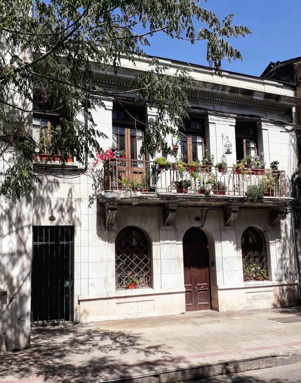 Casa Dos Leones Hotel Santiago Exterior foto